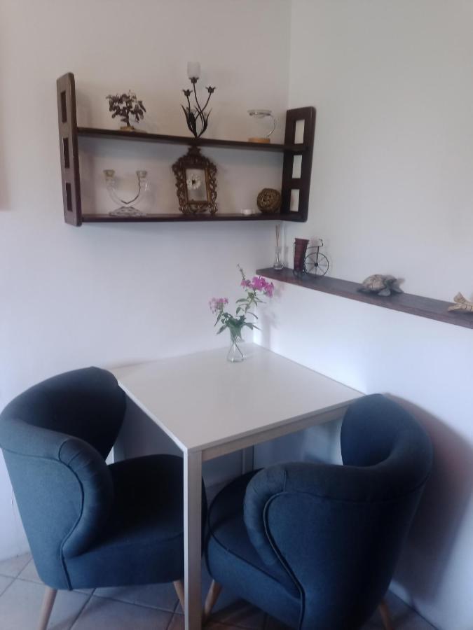 Pokoj W Domu Z Duzym Ogrodem Krakau Exterior foto